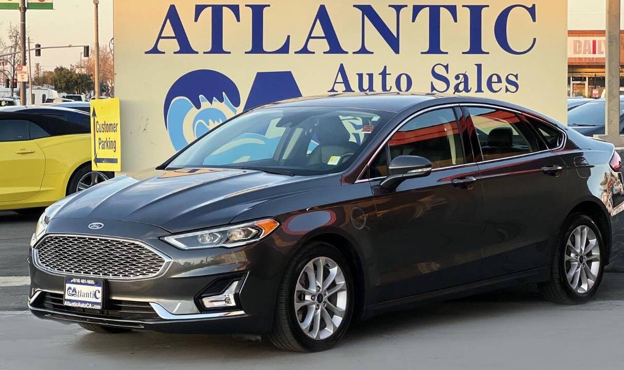 FORD FUSION 2020 3FA6P0SU1LR255949 image