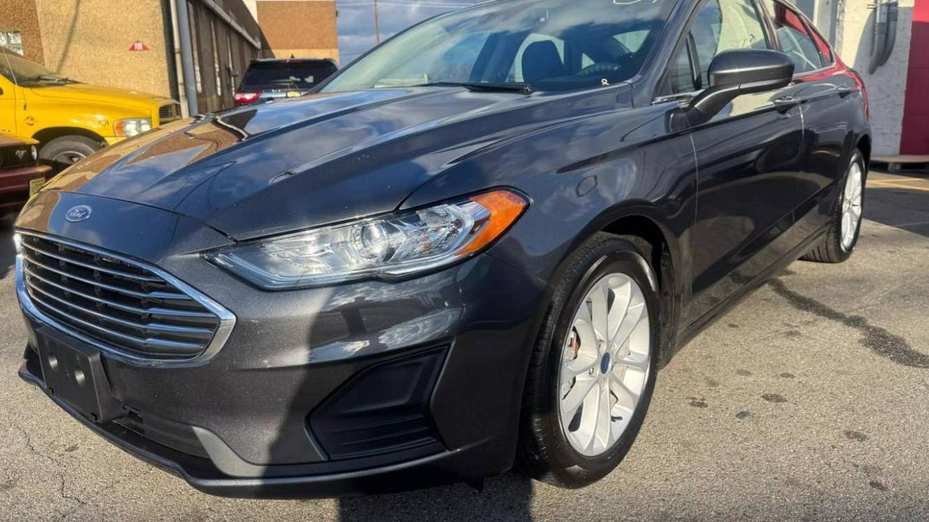 FORD FUSION 2020 3FA6P0HD9LR255687 image