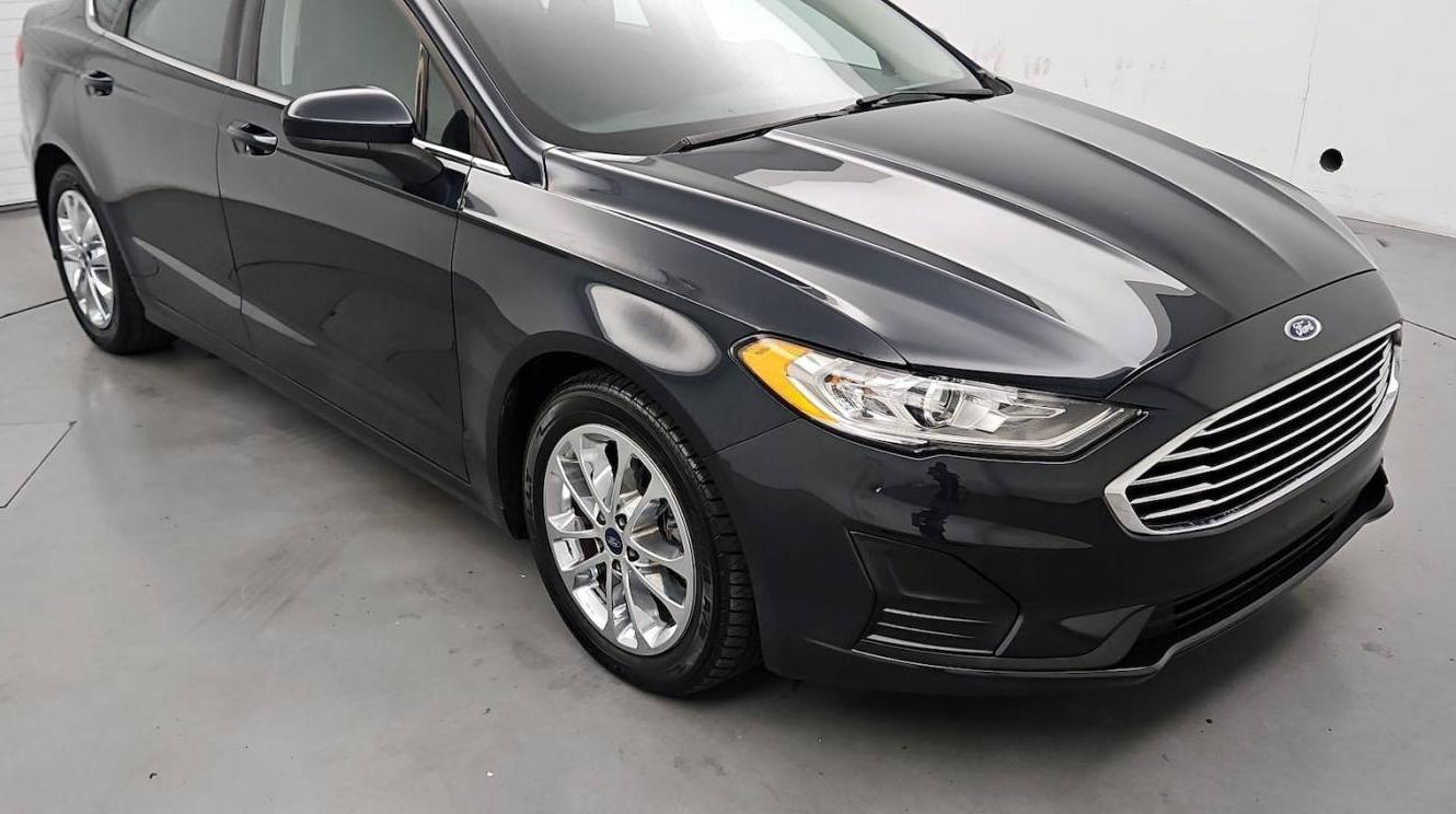 FORD FUSION 2020 3FA6P0HD9LR122671 image