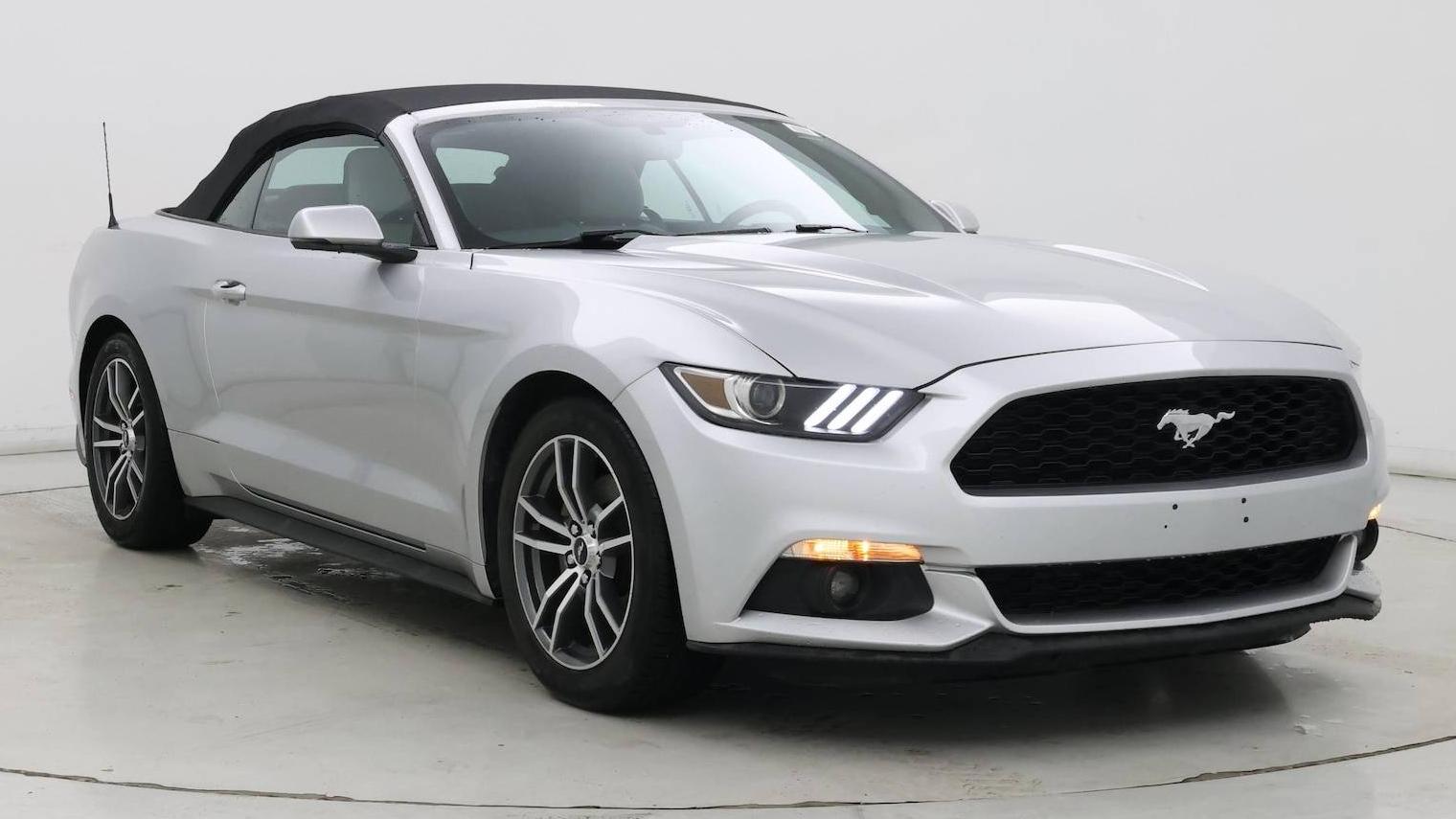 FORD MUSTANG 2016 1FATP8UH3G5296447 image