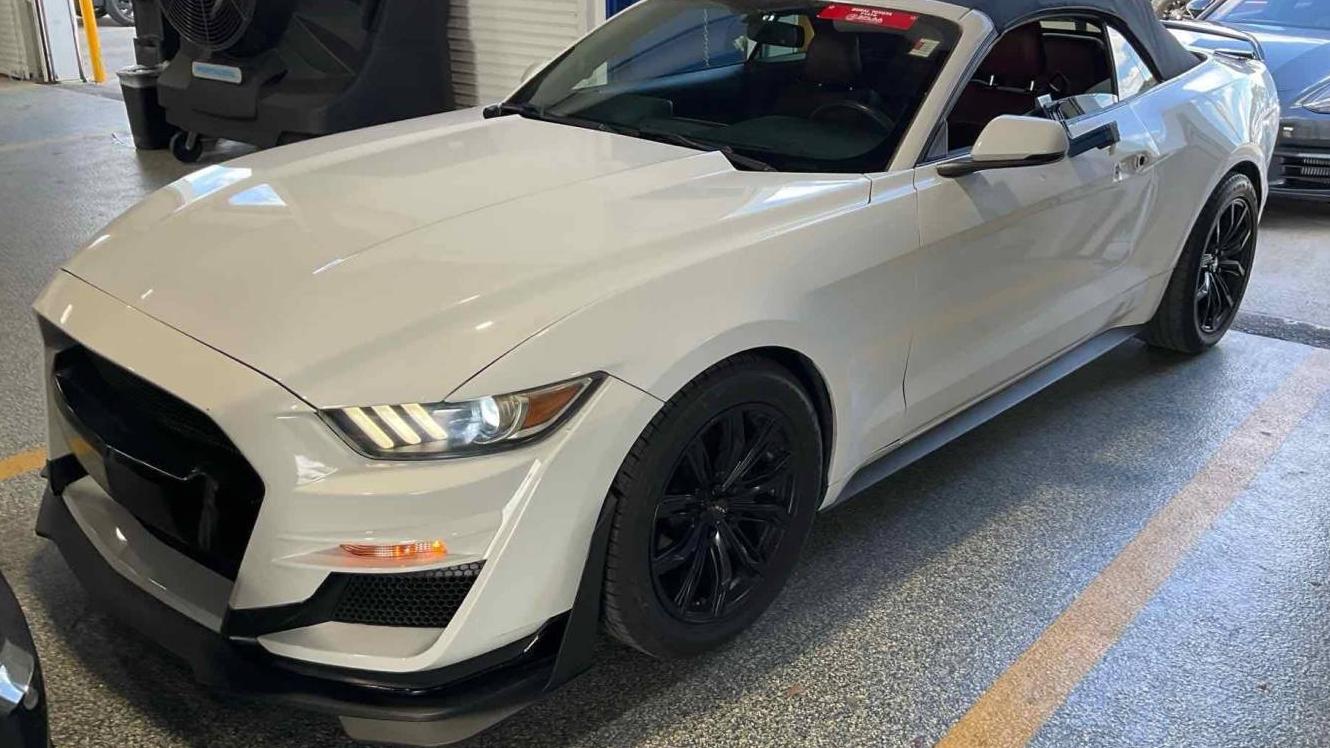 FORD MUSTANG 2016 1FATP8UH4G5274604 image