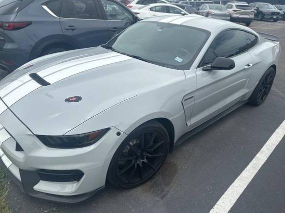 FORD MUSTANG 2016 1FA6P8JZ7G5520670 image