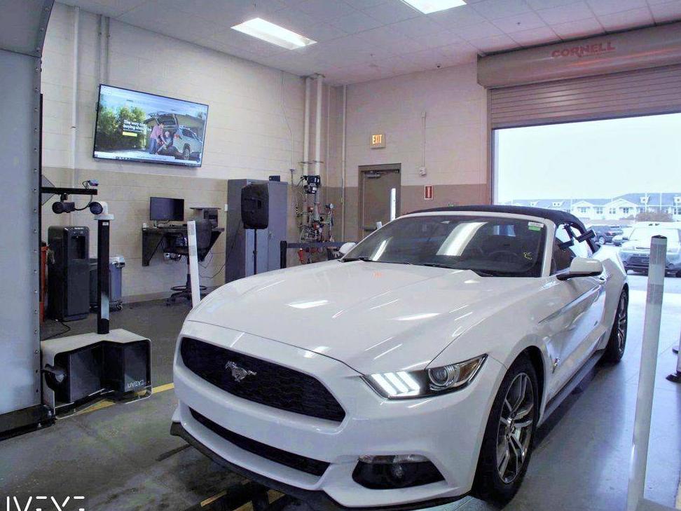 FORD MUSTANG 2016 1FATP8UH8G5253609 image