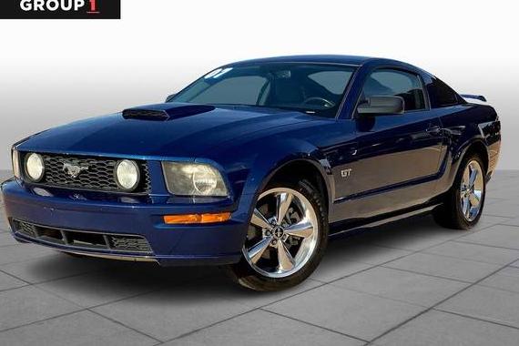 FORD MUSTANG 2007 1ZVFT82H175243068 image