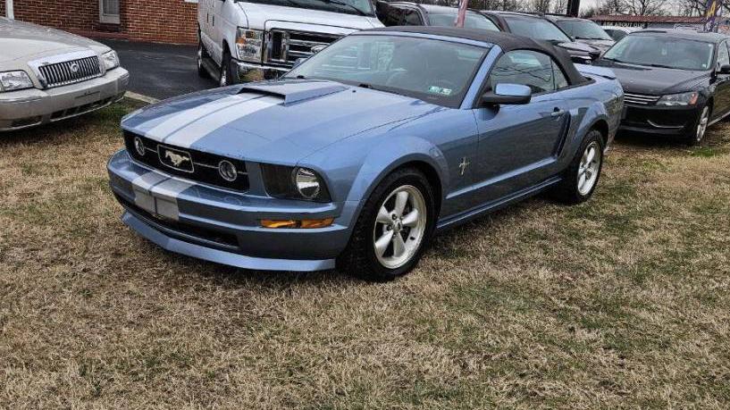 FORD MUSTANG 2007 1ZVHT84N275208258 image