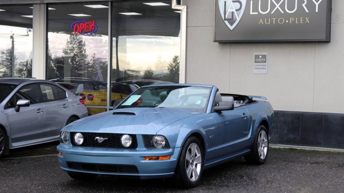 FORD MUSTANG 2007 1ZVHT85H475232182 image