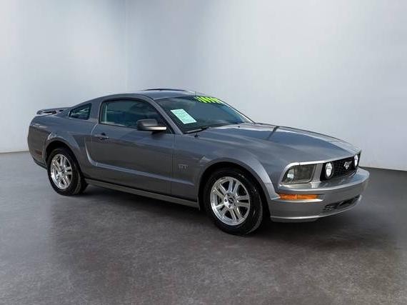 FORD MUSTANG 2007 1ZVFT82H575243381 image
