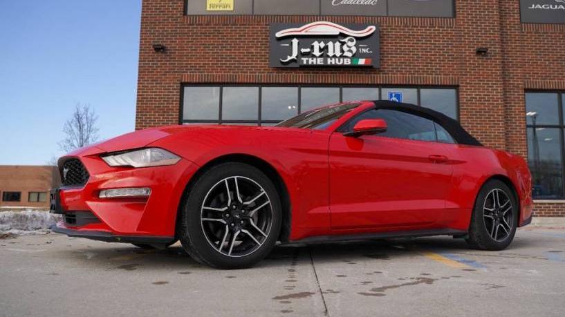 FORD MUSTANG 2019 1FATP8UH1K5126306 image