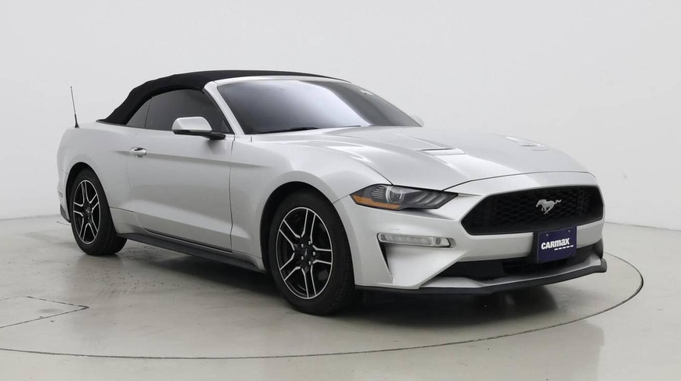 FORD MUSTANG 2019 1FATP8UH5K5149331 image