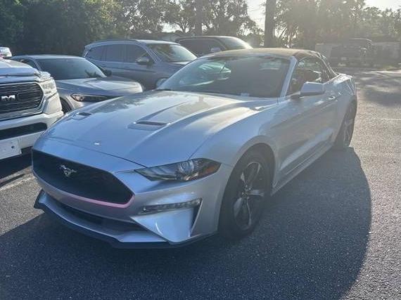 FORD MUSTANG 2018 1FATP8UH6J5118653 image