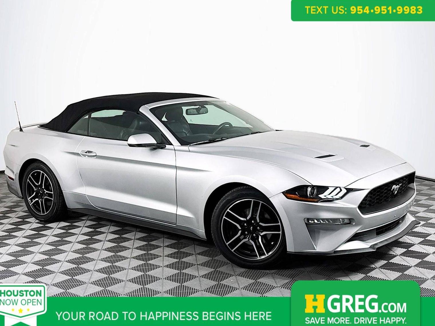 FORD MUSTANG 2018 1FATP8UH2J5110355 image