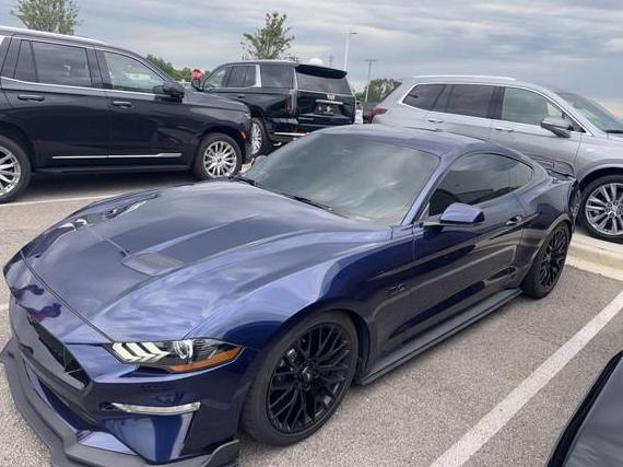 FORD MUSTANG 2018 1FA6P8CF8J5111572 image