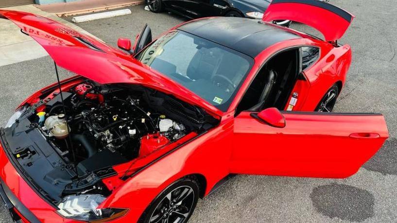 FORD MUSTANG 2018 1FA6P8TH9J5181387 image