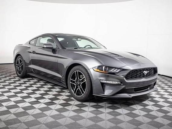 FORD MUSTANG 2018 1FA6P8TH7J5160120 image