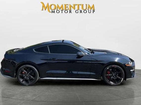 FORD MUSTANG 2018 1FA6P8CF8J5174400 image