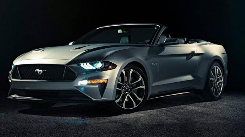 FORD MUSTANG 2018 1FATP8UH2J5143470 image