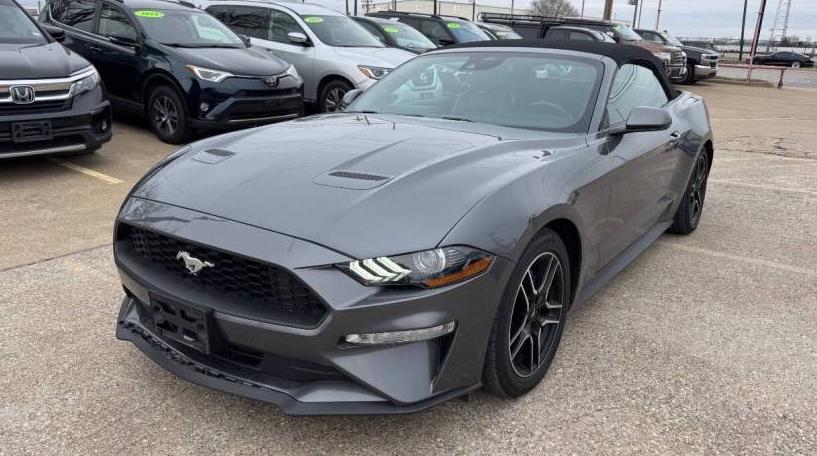 FORD MUSTANG 2021 1FATP8UH5M5120186 image