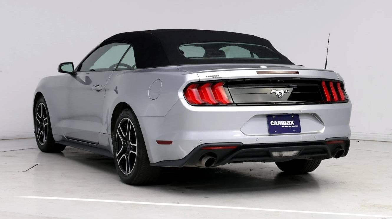 FORD MUSTANG 2021 1FATP8UH7M5105799 image