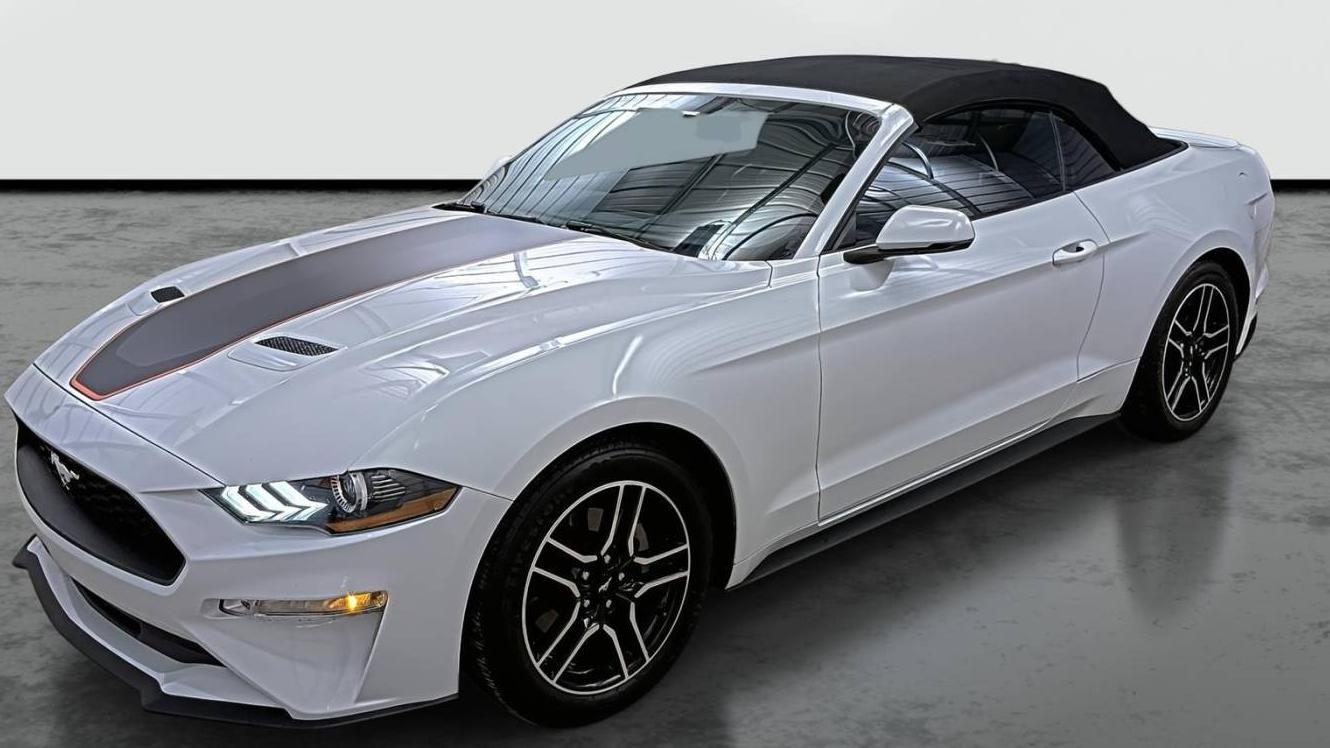 FORD MUSTANG 2020 1FATP8UH6L5146990 image