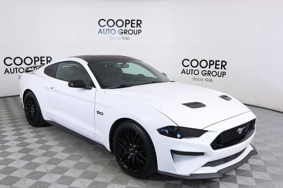 FORD MUSTANG 2020 1FA6P8CF3L5103818 image