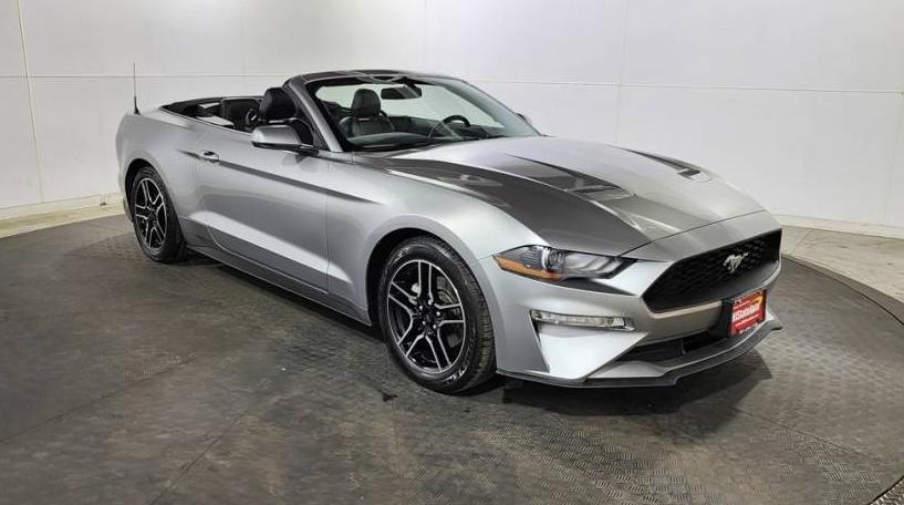 FORD MUSTANG 2020 1FATP8UH8L5125767 image