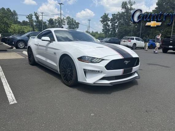 FORD MUSTANG 2020 1FA6P8CF3L5174579 image