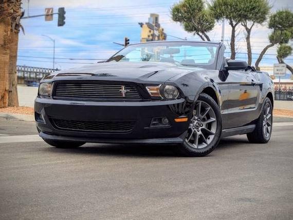 FORD MUSTANG 2011 1ZVBP8EM5B5132012 image
