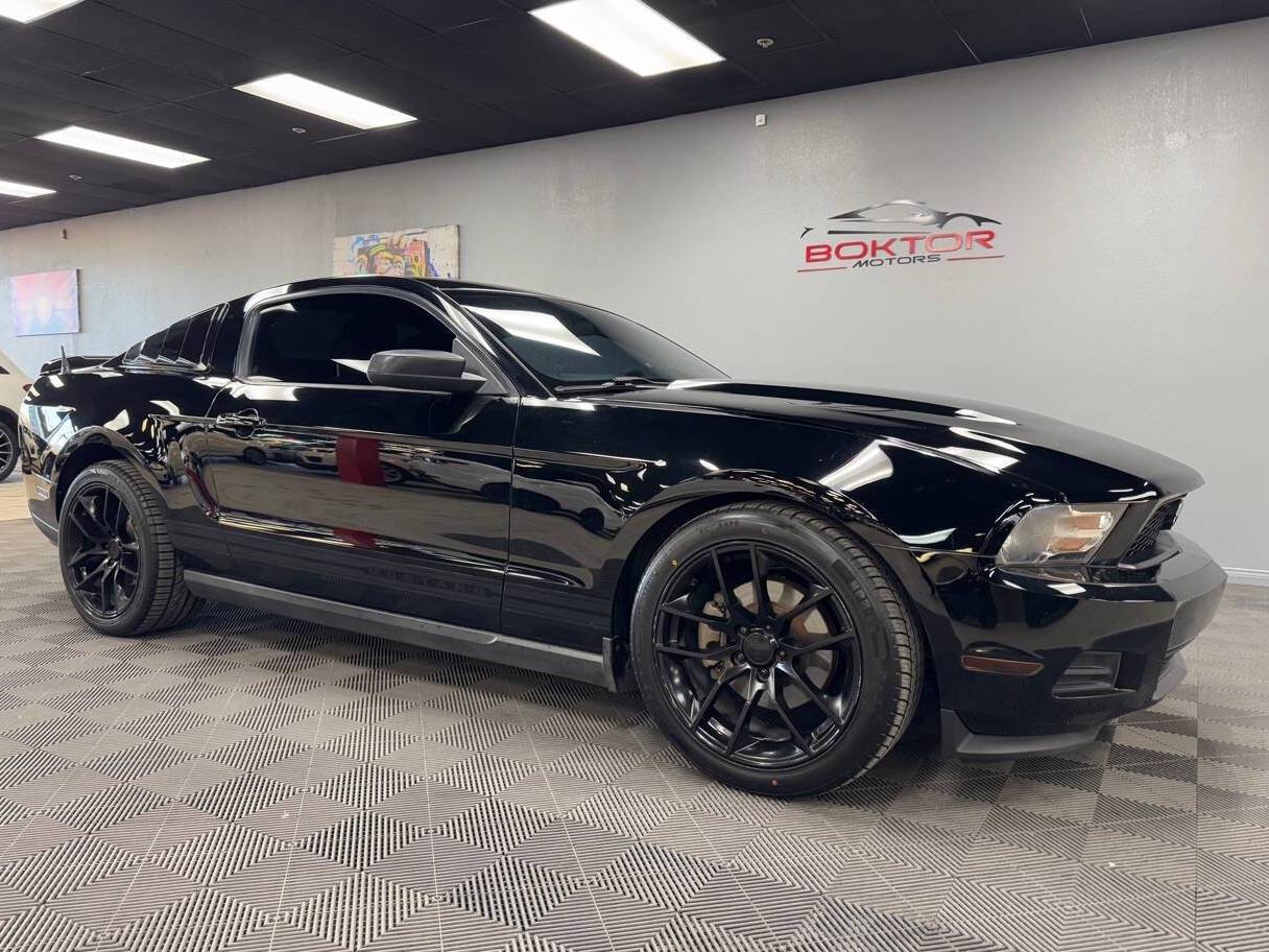 FORD MUSTANG 2011 1ZVBP8AM0B5117603 image