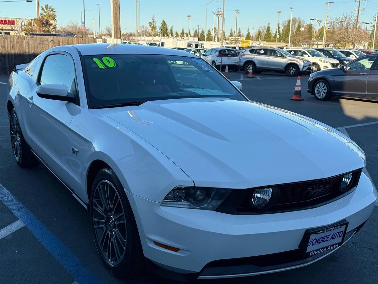 FORD MUSTANG 2010 1ZVBP8CH9A5138951 image