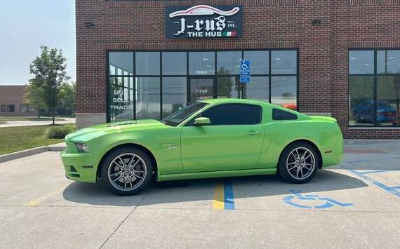 FORD MUSTANG 2014 1ZVBP8CFXE5256267 image