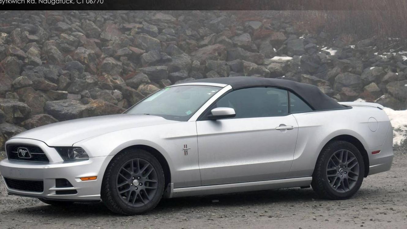 FORD MUSTANG 2014 1ZVBP8EMXE5318021 image