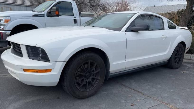 FORD MUSTANG 2005 1ZVFT80NX55152077 image