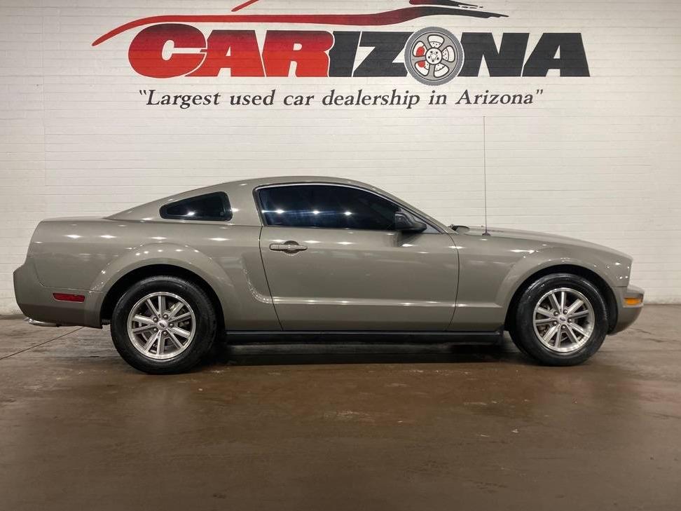 FORD MUSTANG 2005 1ZVFT80N255130087 image