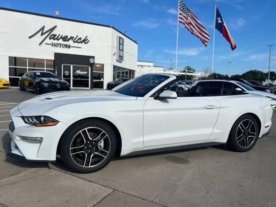 FORD MUSTANG 2022 1FATP8UH7N5101107 image