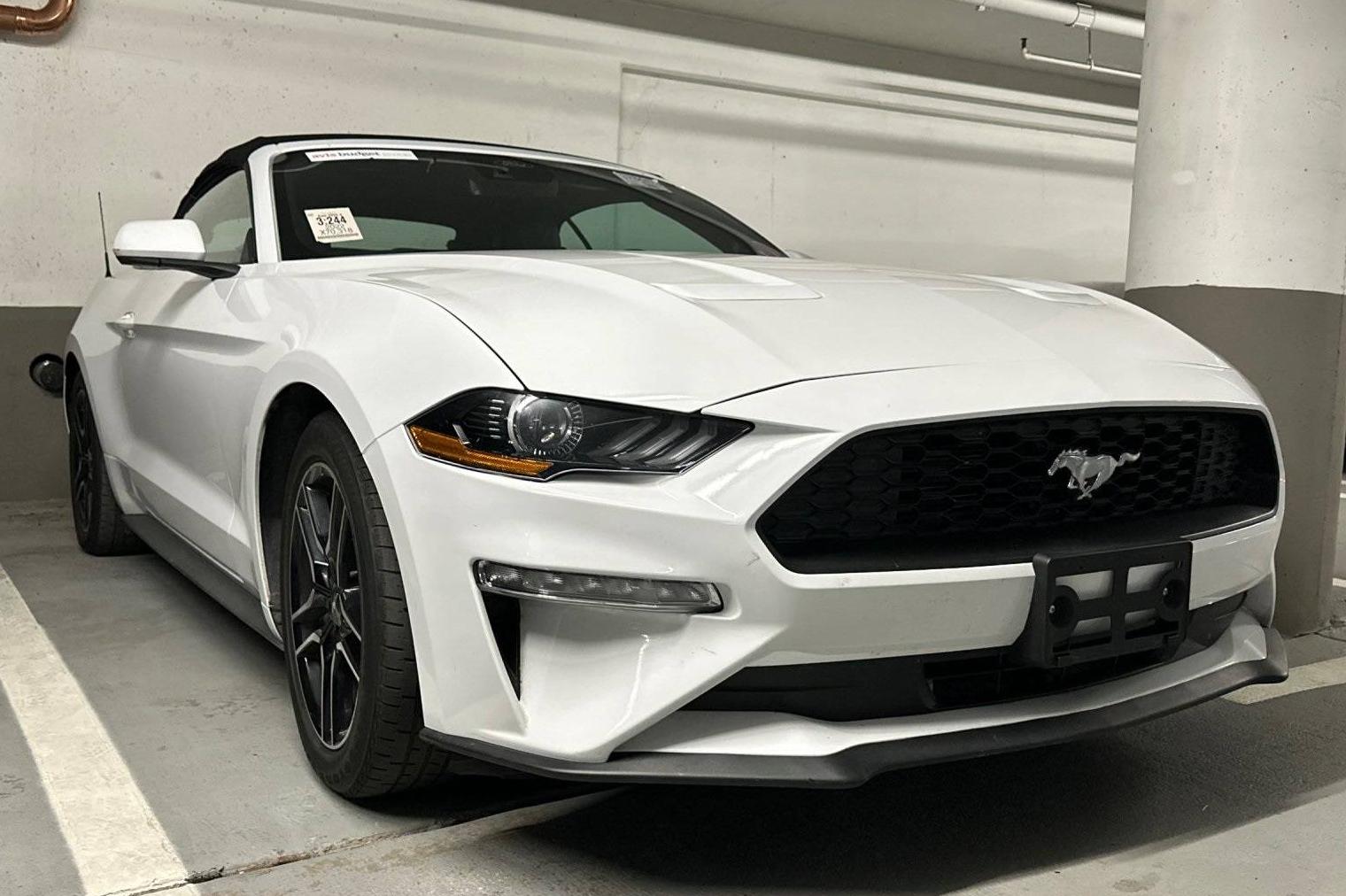 FORD MUSTANG 2022 1FATP8UH9N5101867 image