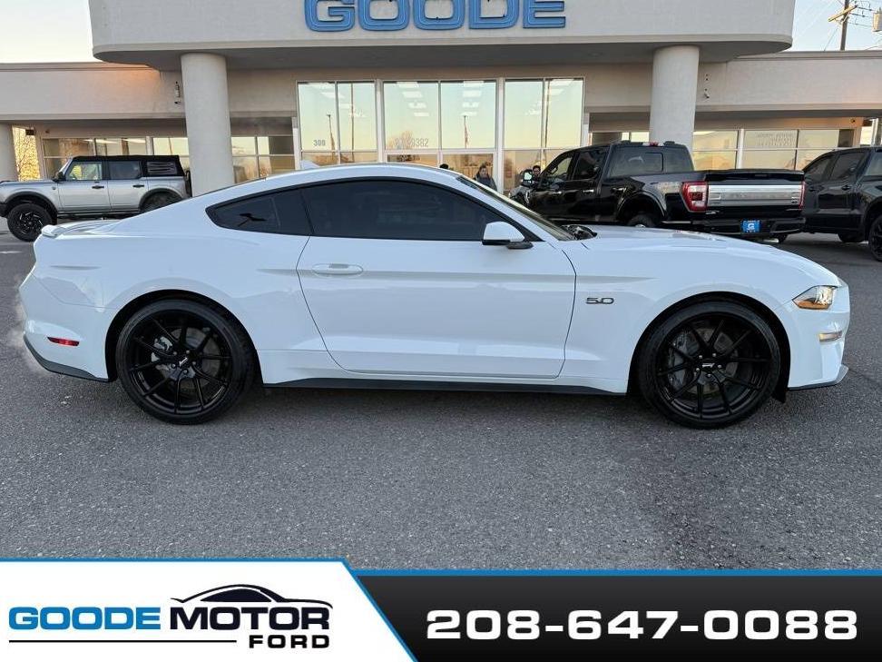 FORD MUSTANG 2022 1FA6P8CF5N5128500 image