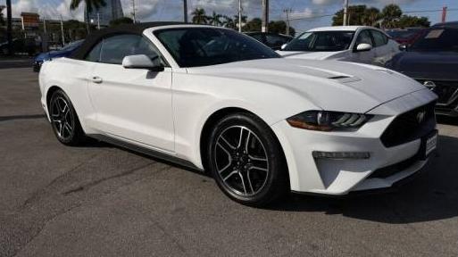 FORD MUSTANG 2022 1FATP8UH9N5119379 image