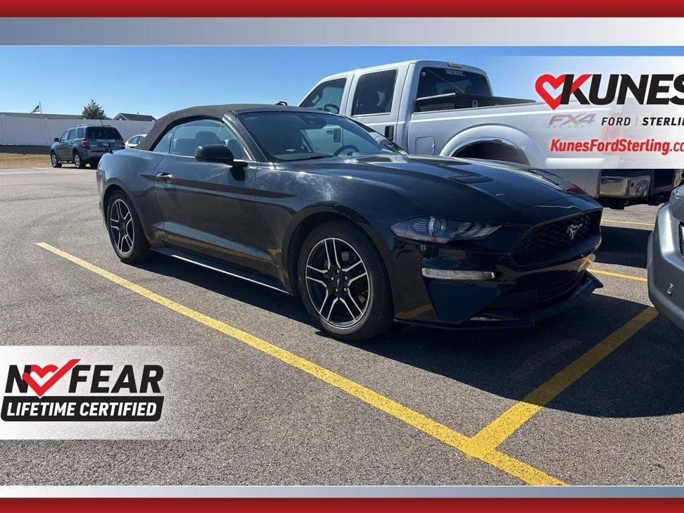 FORD MUSTANG 2022 1FATP8UHXN5105135 image