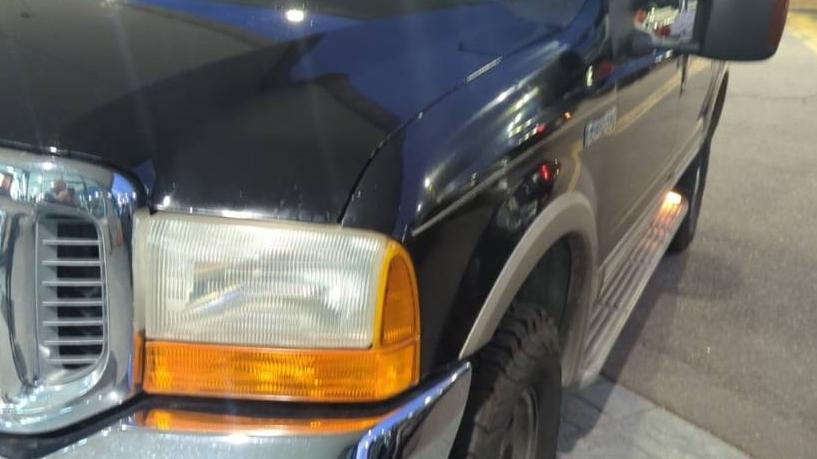 FORD EXCURSION 2000 1FMNU43S0YEA63821 image