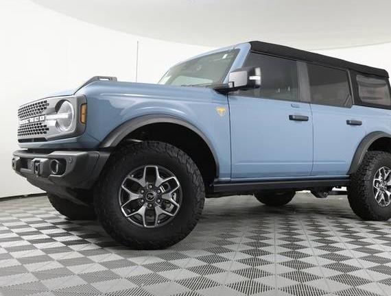 FORD BRONCO 2023 1FMEE5DH6PLB62594 image