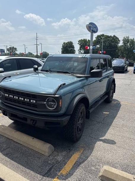FORD BRONCO 2023 1FMEE5DH0PLC10851 image