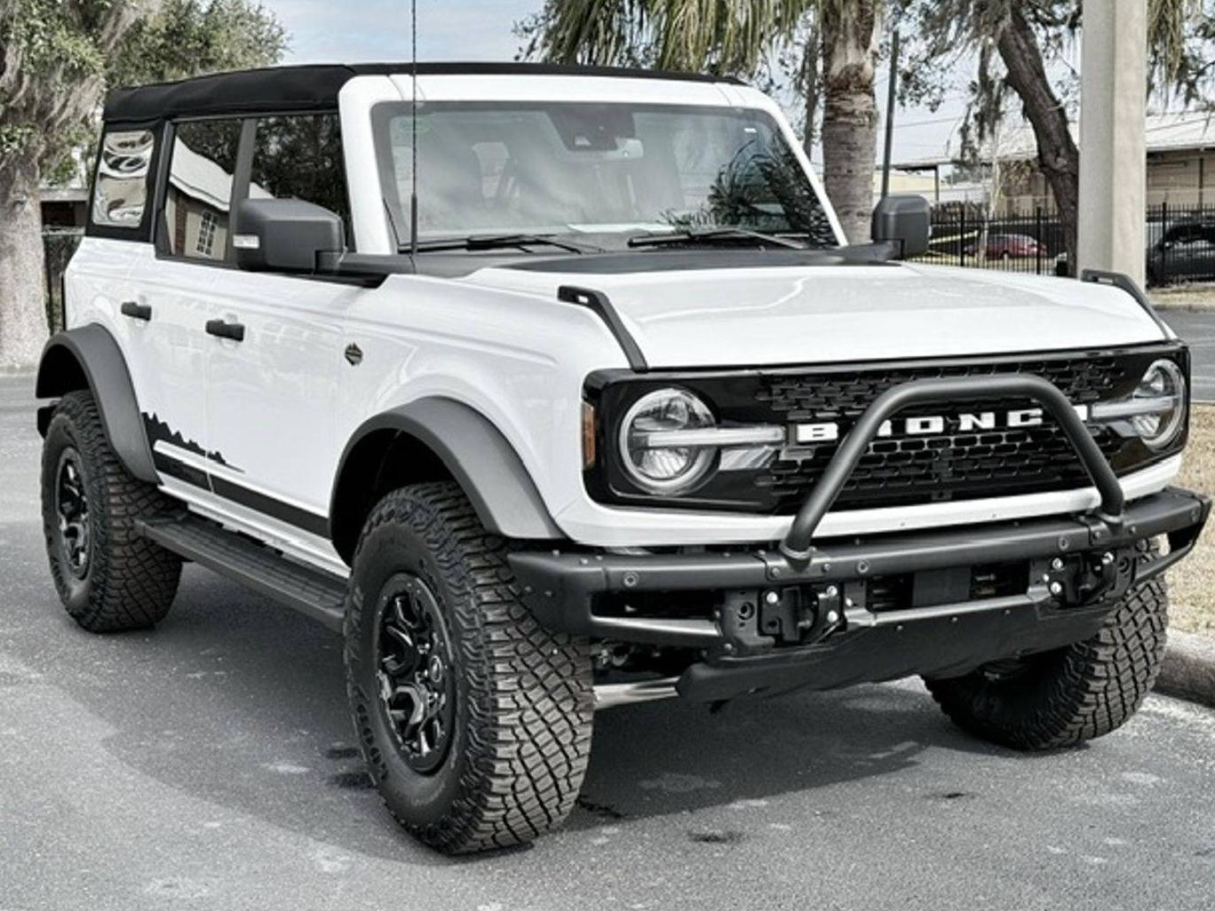 FORD BRONCO 2023 1FMEE5DPXPLB84234 image