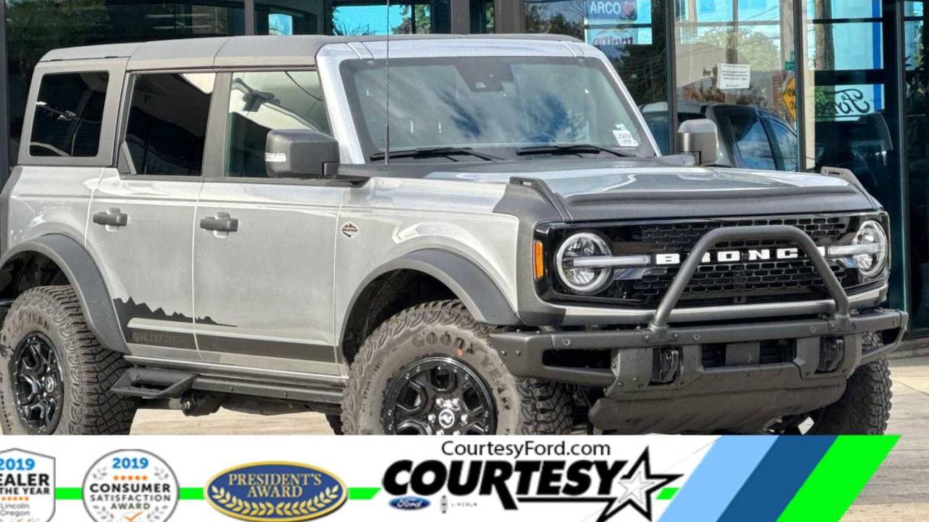 FORD BRONCO 2023 1FMEE5DPXPLA88796 image