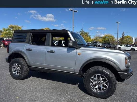 FORD BRONCO 2021 1FMEE5DP4MLB00792 image