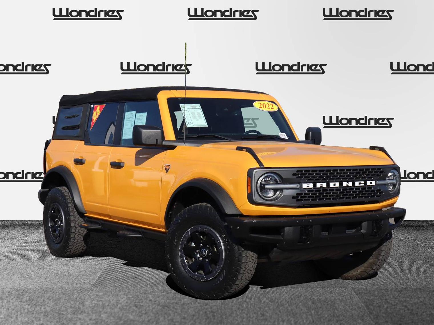 FORD BRONCO 2022 1FMEE5DP2NLB02042 image