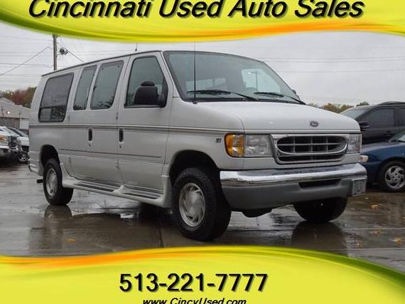 FORD E-150 2002 1FDRE14W52HA26414 image