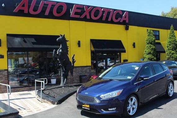 FORD FOCUS 2016 1FADP3N27GL377139 image