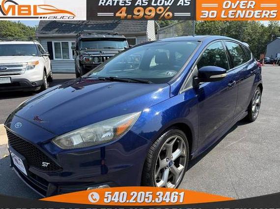 FORD FOCUS 2016 1FADP3L93GL335647 image