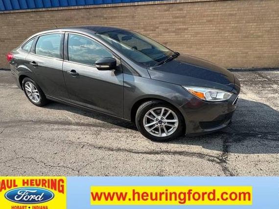 FORD FOCUS 2016 1FADP3F27GL403186 image