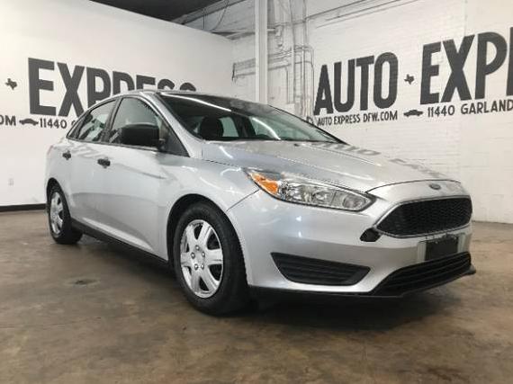 FORD FOCUS 2016 1FADP3E23GL311137 image